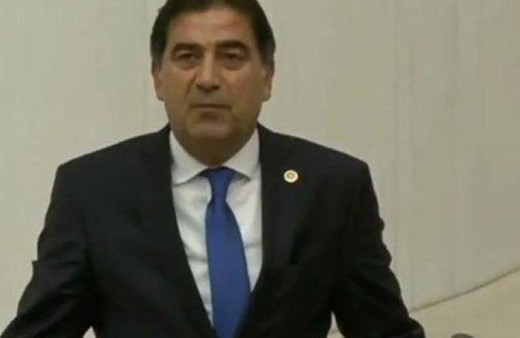 İYİ Parti'den istifa etmişti! Ünal Karaman'ın yeni partisi belli oldu, rozeti bugün takıyor