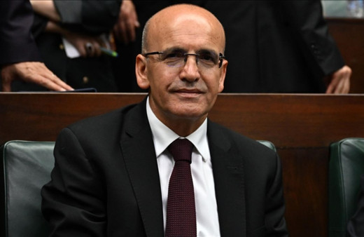 Şimşek 2025 yılının yol haritasını açıkladı: Maliye politikası daha sıkı olacak