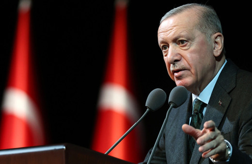 Cumhurbaşkanı Erdoğan: Türk milleti adına karar verenlere ise kimse ayar veremez.