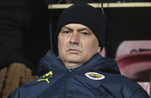 Mourinho'dan maç sonu taraftara çağrı: Gurur duyun