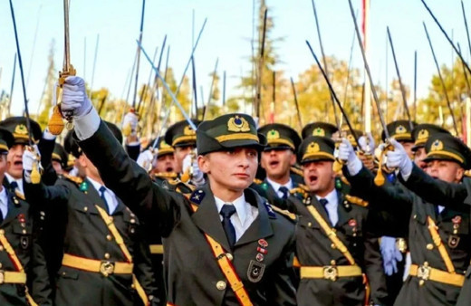 Kılıçlı yemin soruşturması: Teğmenlerle ilgili karar belli oldu