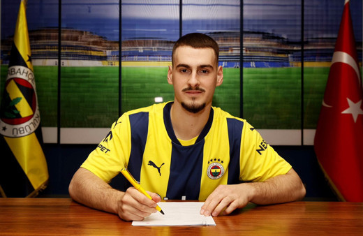Ognjen Mimovic, resmen Fenerbahçe'de! 4.5 yılık sözleşmeye imza attı