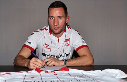 Sivasspor, Sırp futbolcu Veljko Simic'i transfer etti