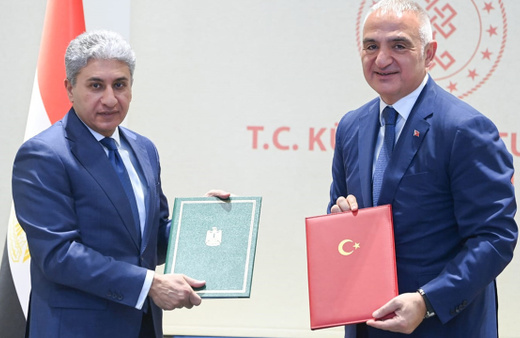 Türkiye'den Mısır'a ait 152 tarihi eserin iadesi gerçekleşti