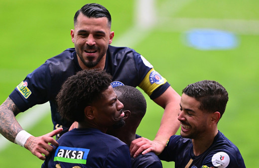 Rizespor'u konuk eden Kasımpaşa 3 puanı aldı, Burak Yılmaz kırmızı kart gördü