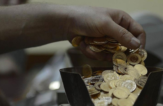 ABD Başkanı Trump'ın hamlesi altını zirveye taşıdı! Rekor üstüne rekor...