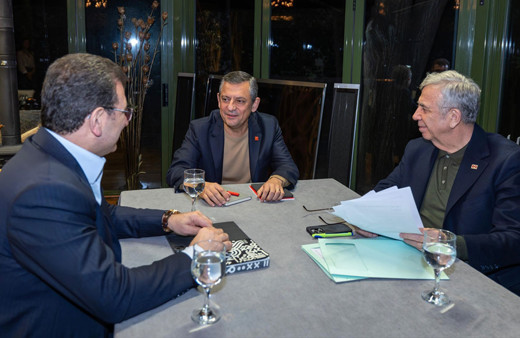 Mansur Yavaş'tan ikili aday formülü iddiası üçlü zirvede gündeme getirdi