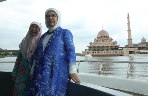 Emine Erdoğan'dan Malezya'daki temaslarına ilişkin paylaşım