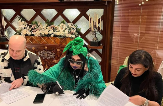 Bülent Ersoy'un hayatı film oluyor