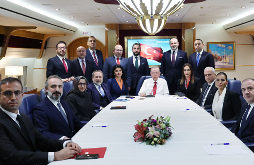 CHP'deki üçlü toplantı! Cumhurbaşkanı Erdoğan:Masada bu üç kişi de birbirini yemeye başladı