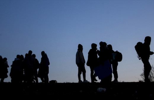 Balıkesir'de 23 düzensiz göçmen yakalandı