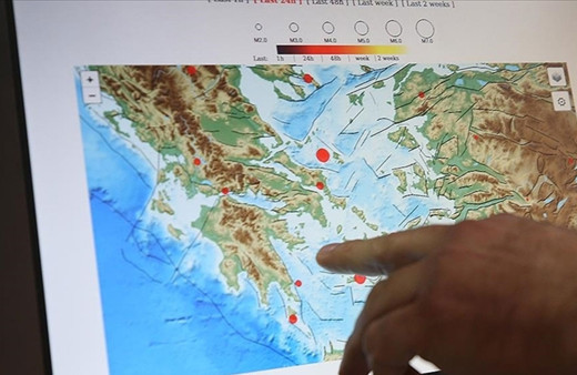 Ege'deki deprem fırtınası! Prof. Dr. Sözbilir'den açıklama