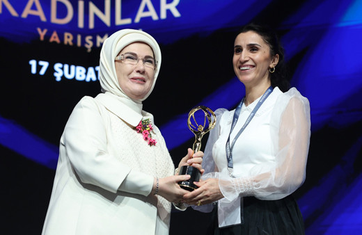 Emine Erdoğan, "Halkbank Üreten Kadınlar Yarışması Ödül Töreni"nde konuştu