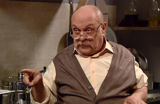 Usta oyuncu Emin Gümüşkaya hayatını kaybetti