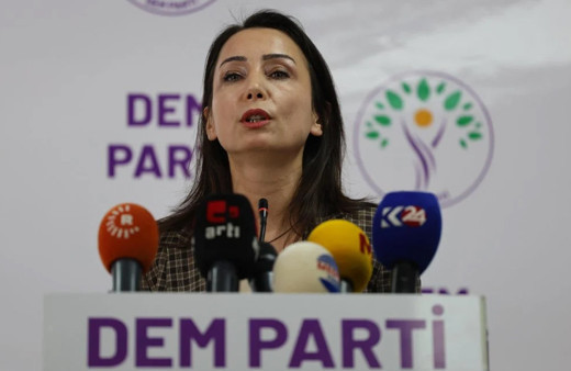 DEM Parti'den operasyon açıklaması: 'Barış mutlaka gelecek'