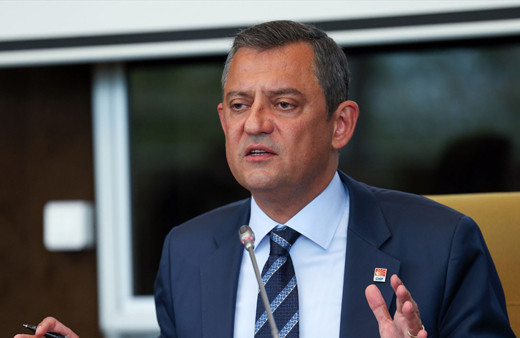 CHP lideri Özgür Özel'den Lütfü Savaş'a sert sözler!