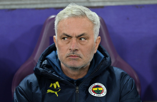 Jose Mourinho'dan derbide yabancı hakem açıklaması