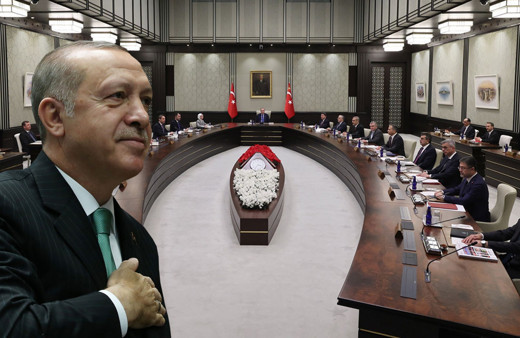 Kabine değişimi kulisi Erdoğan bakanlarla görüşüp teşekkür etti