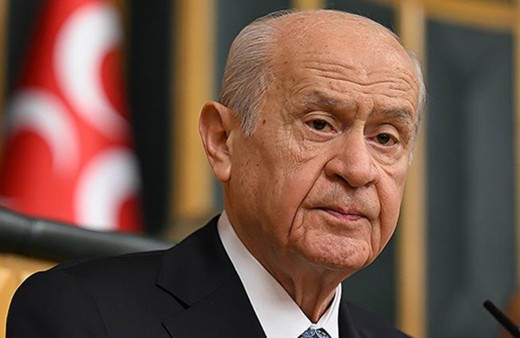 MHP Genel Başkanı Bahçeli'den AK Parti'nin Büyük Kongresi'ne özel çiçek aranjmanı
