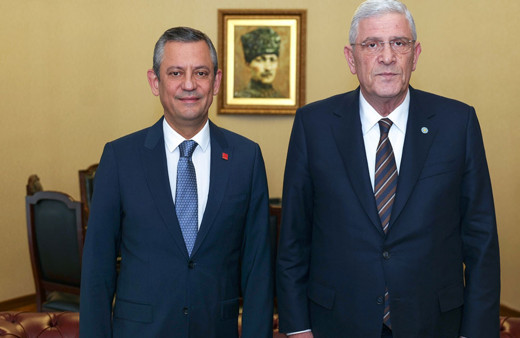 CHP lideri Özgür Özel ve İYİ Parti lideri Müsavat Dervişoğlu'ndan erken seçim açıklaması