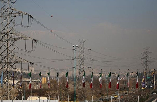 İran’da enerji tasarrufu için kamu kurumları ve okulların tatili bir gün uzatıldı