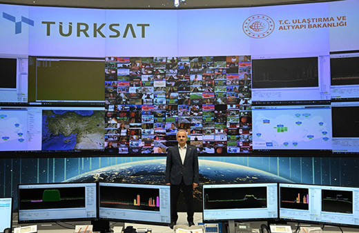 Türksat için dev veri merkezi kurulacak! Ulaştırma ve Altyapı Bakanı Uraloğlu duyurdu