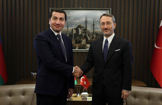 İletişim Başkanı Altun, Azerbaycan Cumhurbaşkanı Yardımcısı Hacıyev ile görüştü