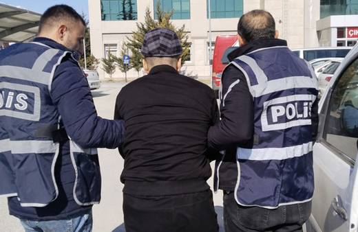 67 yıl 8 ay hapis kesinleşmiş cezası olan firari hükümlü Niğde'de yakalandı