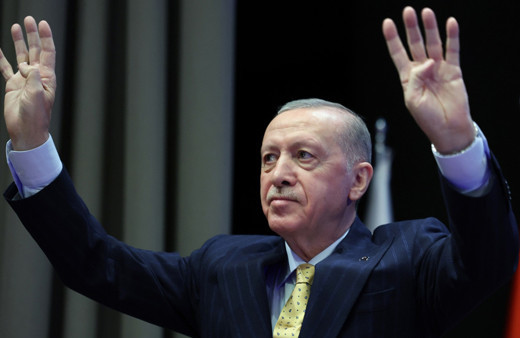 Cumhurbaşkanı Erdoğan Özgür Özel'e öfkeyle seslendi: "Ayağını denk al"