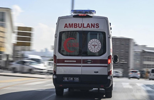 İstanbul'da trafik kazasında yaralanan doktordan acı haber