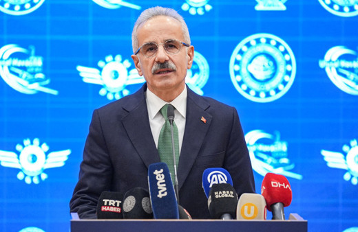 Ulaştırma ve Altyapı Bakanı Uraloğlu, 1. Ulusal Havacılık Şurası kararlarını açıkladı