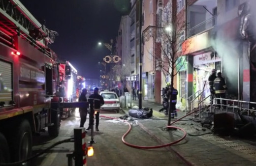 Sivas'ta iftar vakti korkutan yangın