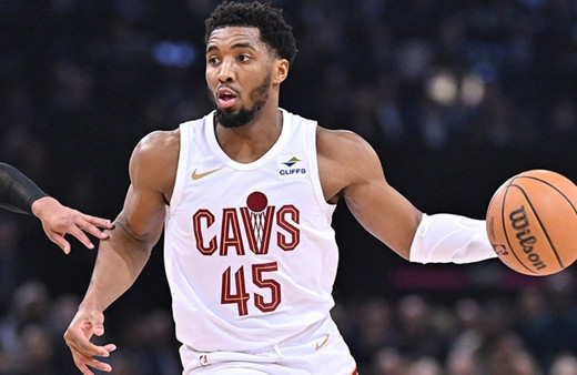 NBA'de Cleveland Cavaliers, play-off'a kalmayı garantileyen ilk takım oldu