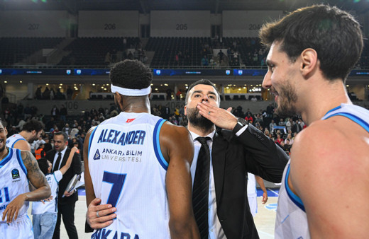 Türk Telekom EuroCup'ta çeyrek finale yükseldi