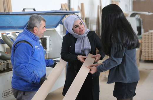 'Kadındır, yapamaz, üç ay sonra iş yerini kapatır' dediler kurduğu fabrikada 100 kişiye istihdam sağladı