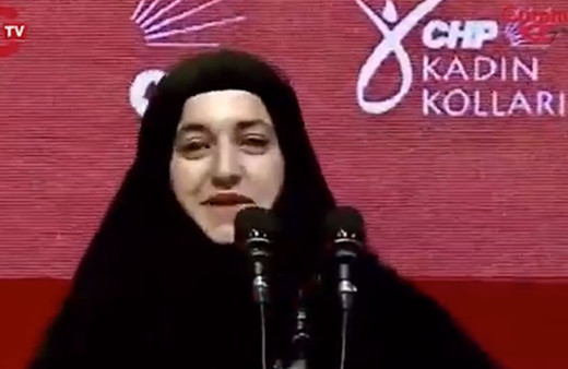 'AK Parti'den CHP'ye geçtim' dedi başörtülü kadın sosyal medyada gündem oldu