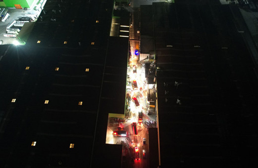 Sakarya'da treyler fabrikasında yangın