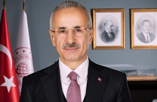 Bakan Uraloğlu duyurdu: Bakırköy-Kirazlı hattı bir yılda 17,1 milyon yolcu taşıdı