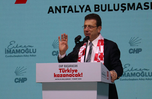 Ekrem İmamoğlu: 23 Mart'ta hiçbir kayıp vermeden, demokrasi şöleni düzenleyeceğiz