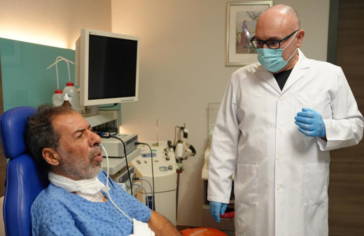 Dil kanserinde sınırları aşan mücadele mutlu bitti