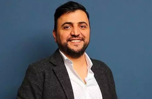 Ünlü oyuncu Şinasi Yurtsever hayatını kaybetti