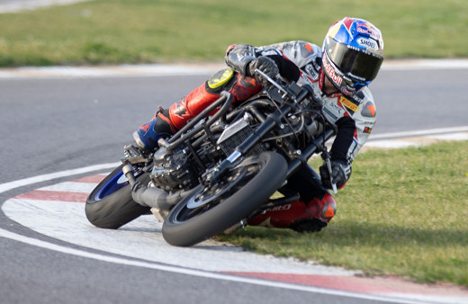 Milli motosikletçi Toprak Razgatlıoğlu, "1 numara"nın hakkını vermek istiyor