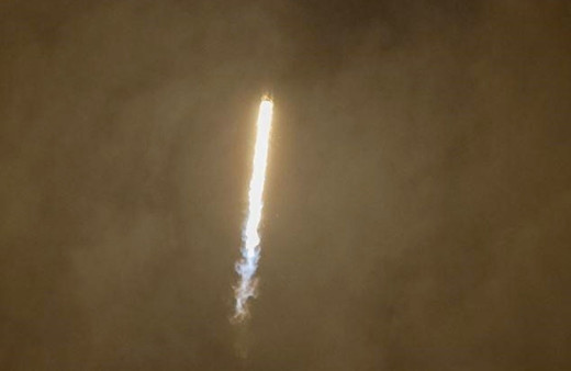 ABD ve İngiltere Yemen'e bomba yağdırdı ölü ve yaralı sayısı arttı