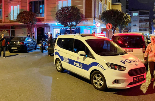 Bağcılar'da silahlı saldırı: 1 ölü 1 yaralı