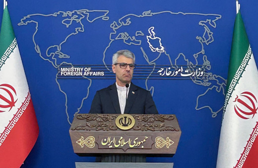 İran, Trump'ın mektubuna "uygun kanallar aracılığıyla" karşılık verecek