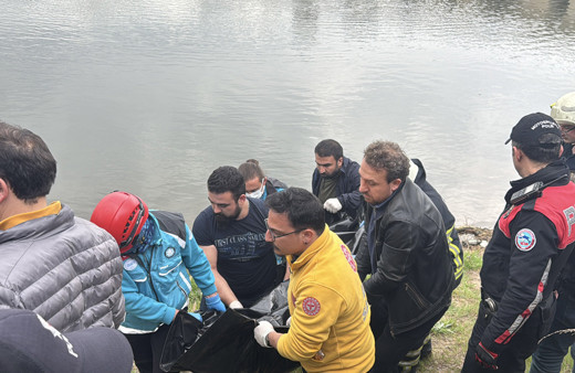 Meriç Nehri'nde erkek cesedi bulundu
