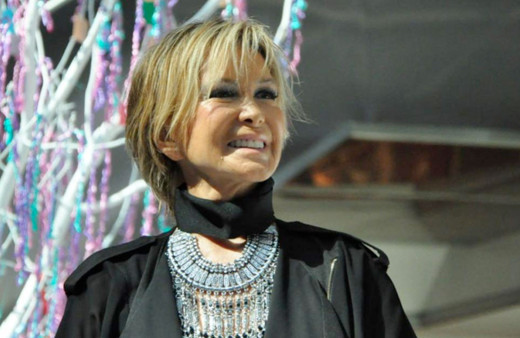 Filiz Akın vasiyeti üzerine sessiz sedasız defnedildi