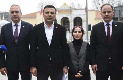 CHP heyetinden, İstanbul Valisi Gül'e ziyaret