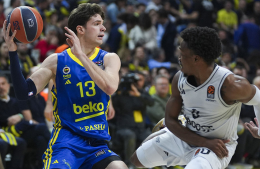 Fenerbahçe Beko son saniye üçlüğüyle kazandı