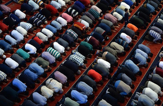 Bayram namazı kaçta kılınacak? İllere göre bayram namazı saatleri! İstanbul, Ankara, İzmir...